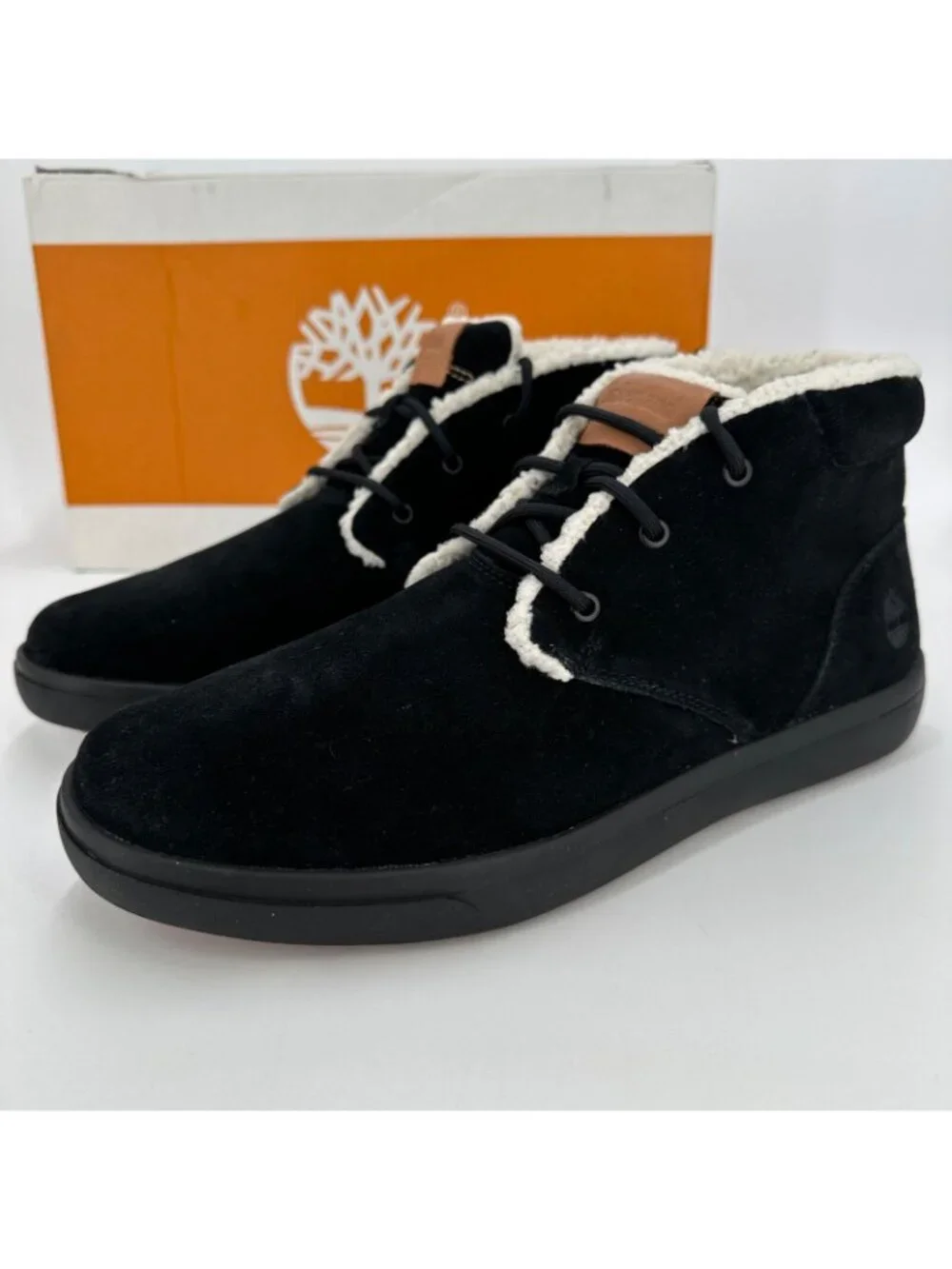 Timberland Men's Ashwood Park Warm-Lined Suede Chukka Boots sz 11 Black Lace-up
